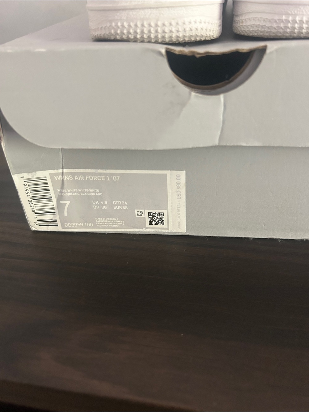 Nike Women’s Air Force One in white - Picture 5 of 5